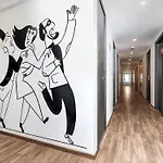 Townhouse Oak Orchard Hotel