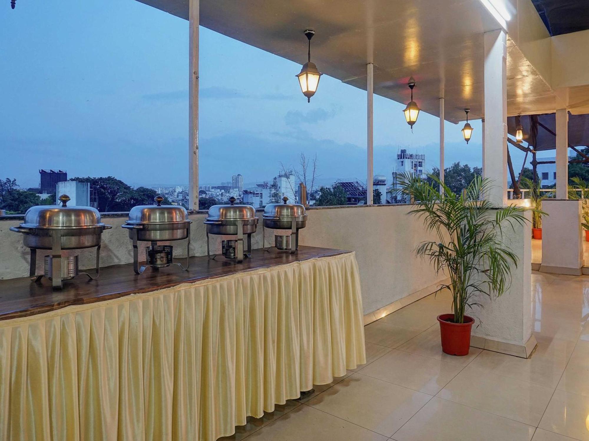 Townhouse Oak Orchard Hotel Pune