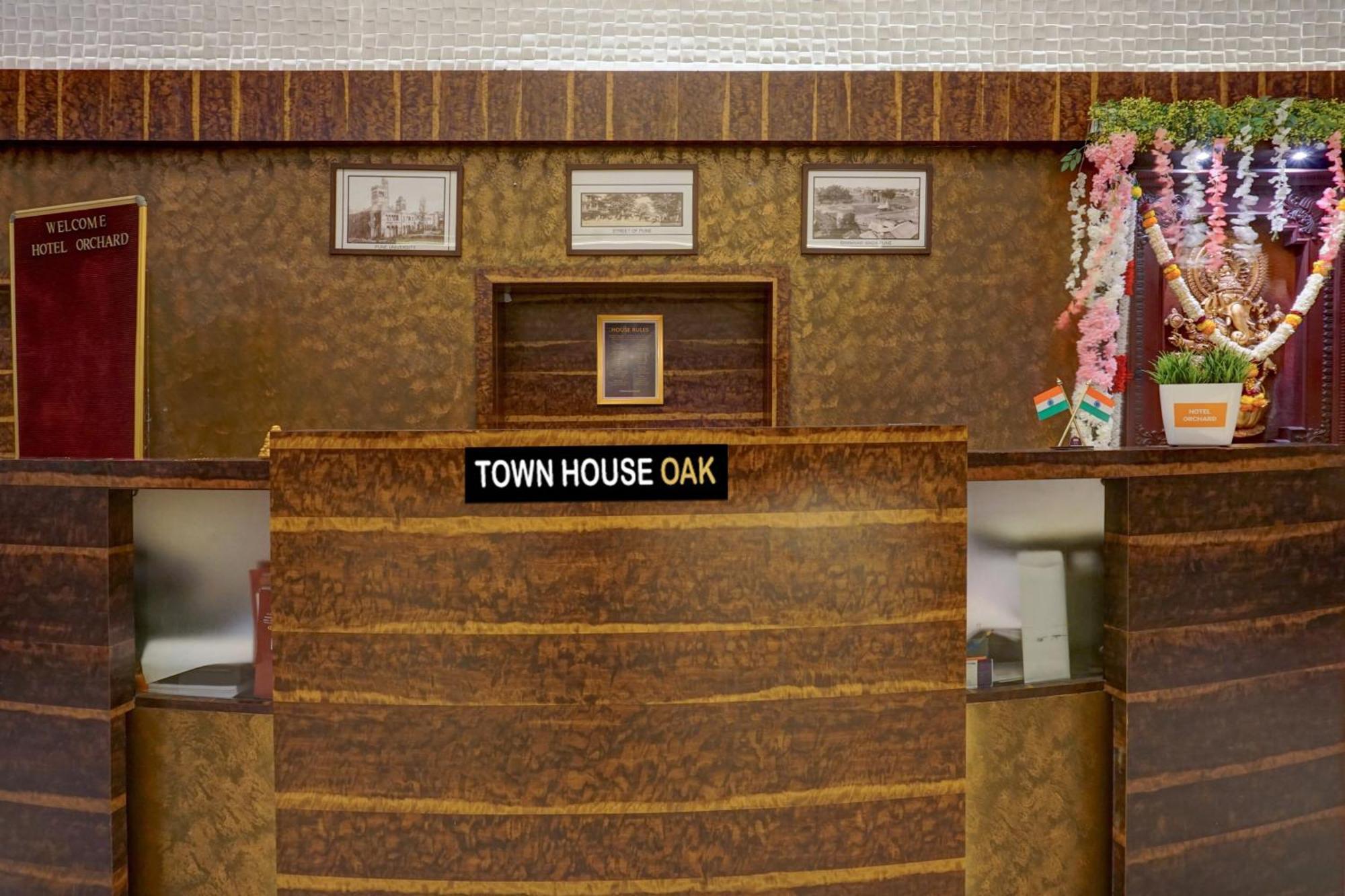 Townhouse Oak Orchard 4* Pune
